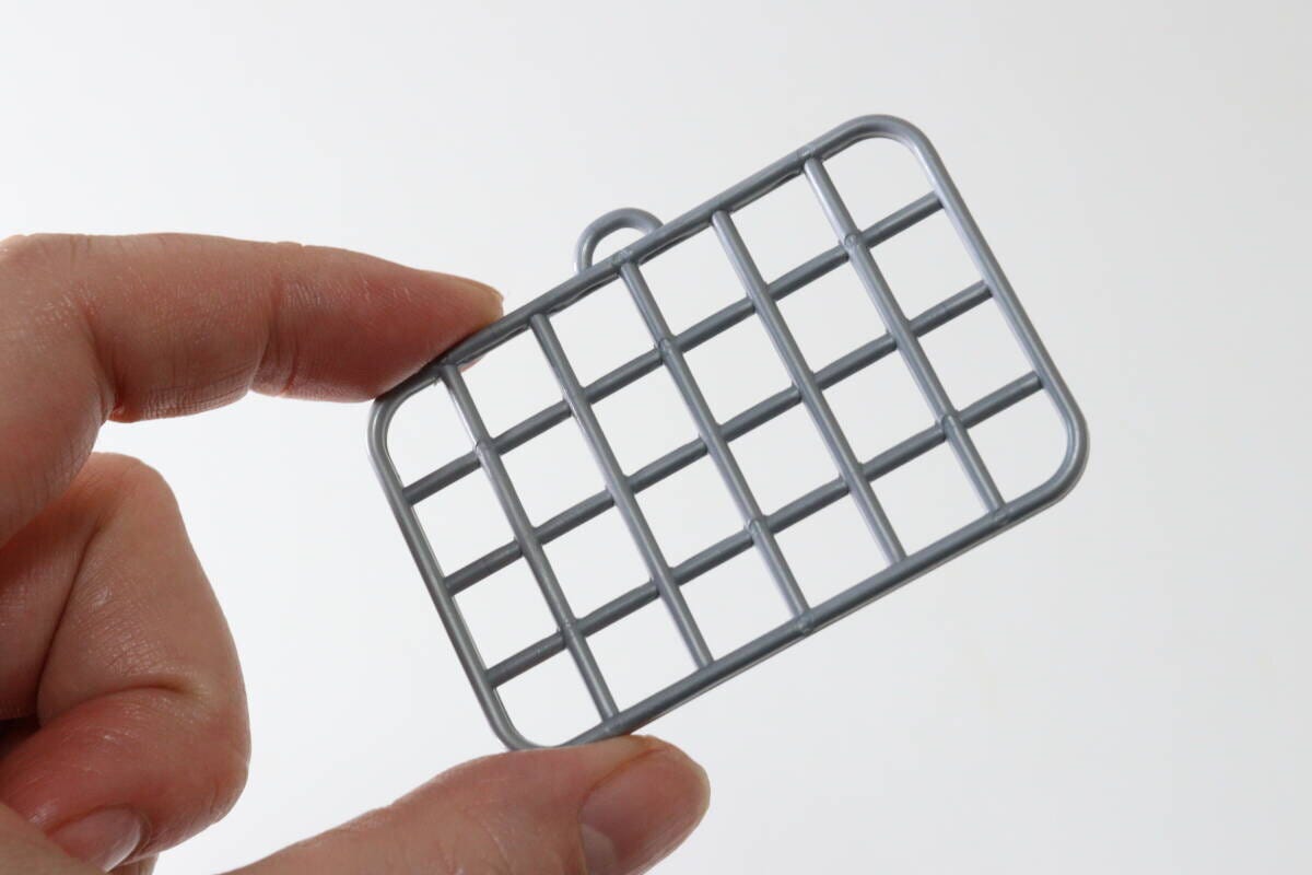 セリアのワイヤーネットチャームのビジュアル