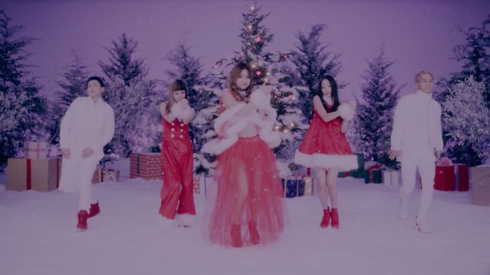 lol「xmas kiss」MVより