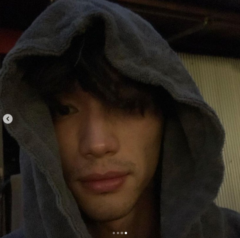 福士蒼汰、ヒゲ姿自撮りに「ドキッとした」「オフ感最高」の声