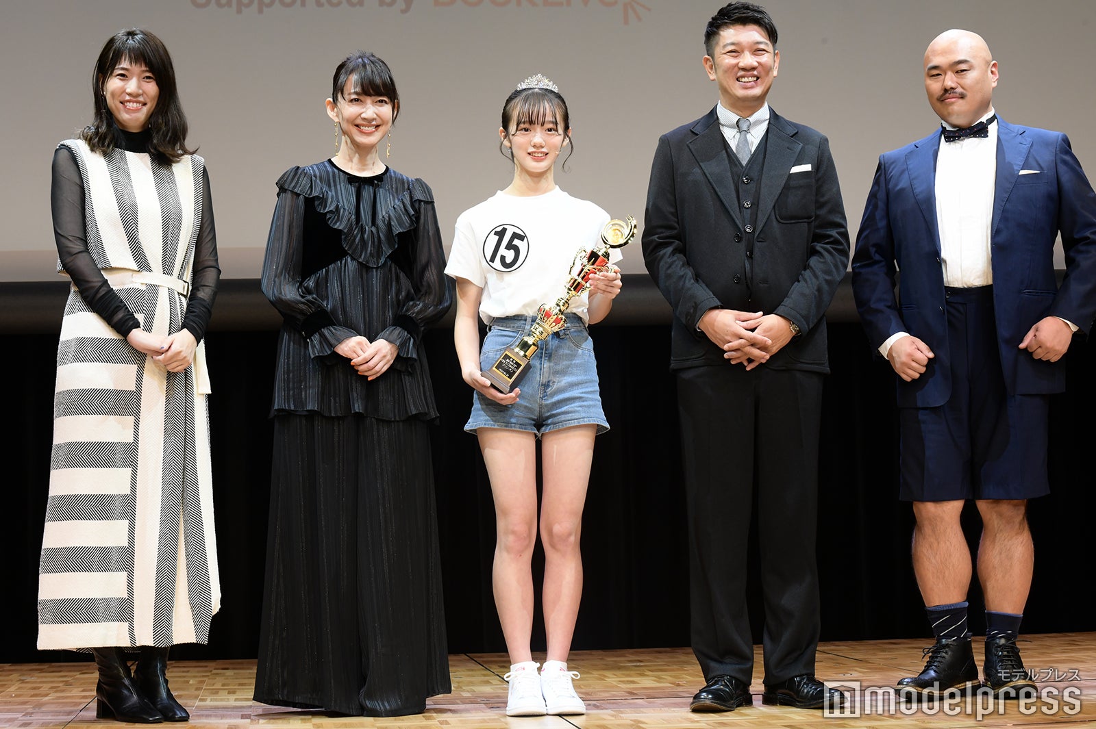紺野ぶるま、森口瑤子、中島瑠菜さん、木本武宏、クロちゃん （C）モデルプレス