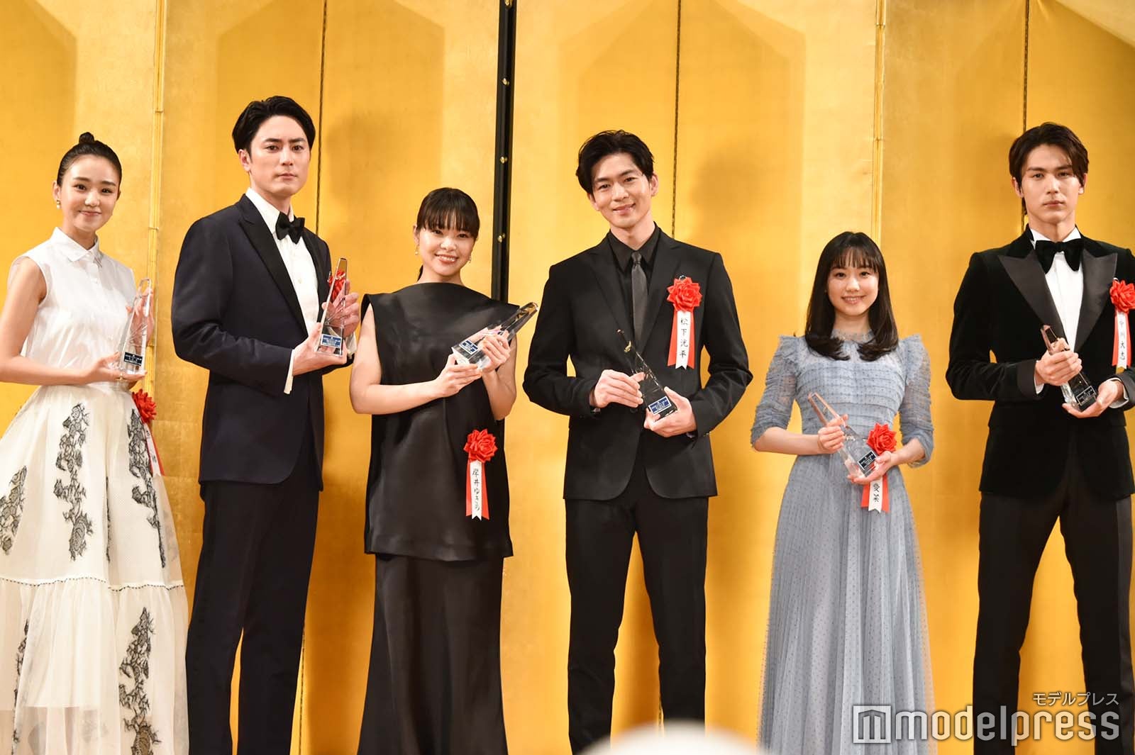 奈緒、間宮祥太朗、岸井ゆきの、松下洸平、芦田愛菜、中川大志 （C）モデルプレス