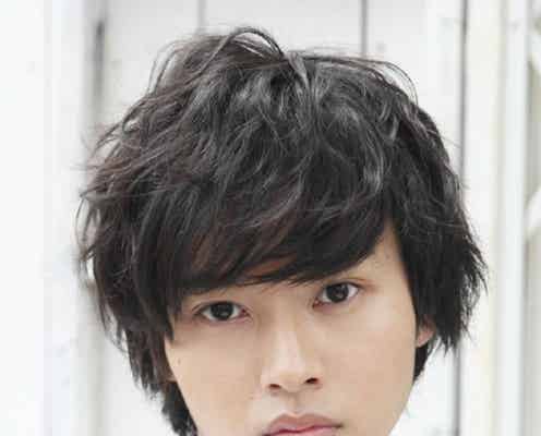 俳優・山崎賢人に「無限の可能性」 初舞台で主演に抜擢 実力派共演陣と新境地に挑む
