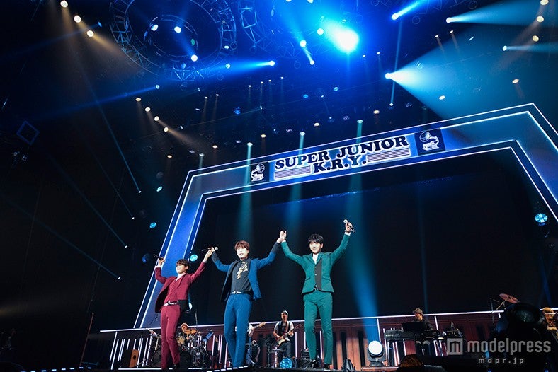 「SUPER JUNIOR-K.R.Y. JAPAN TOUR 2015～phonograph～」
