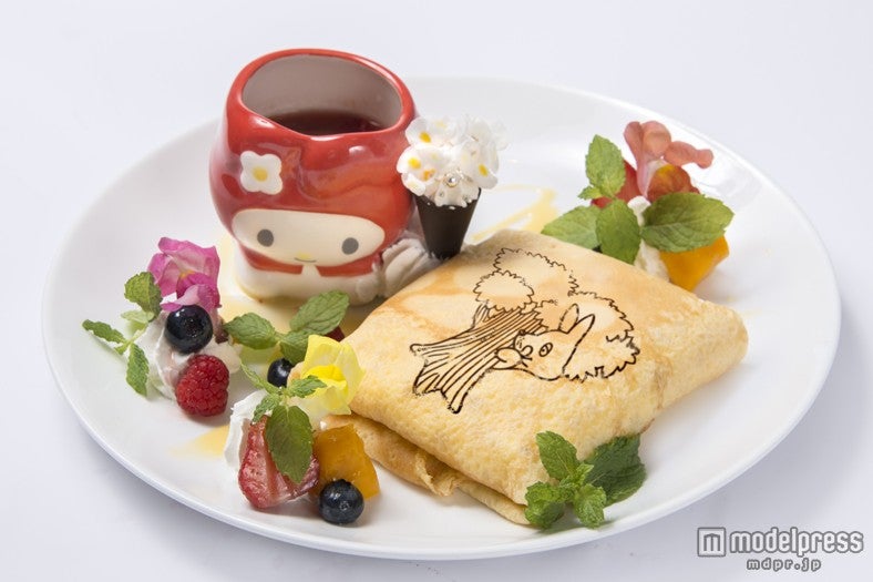 たっぷりの生クリームとバナナが入った「森のマイメロディクレープ　～オオカミが狙ってるよ！？～」