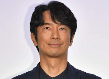眞島秀和 テレ東ドラマを途中降板 アクションシーン撮影中に左膝骨折で 5話以降は別の俳優に交代