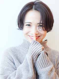 センターパートでショートヘアを大人可愛く 前髪あり なしでもできる似合わせヘア18選 モデルプレス センターパートでショートヘアを大人可愛く 前髪あり なしでもできる似合わせヘア18選 モデルプレス