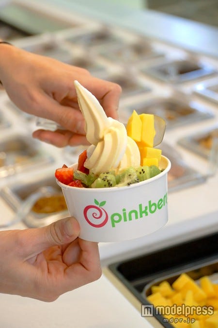 ゴシップガールで話題を集めた、フローズンヨーグルトがお台場初上陸