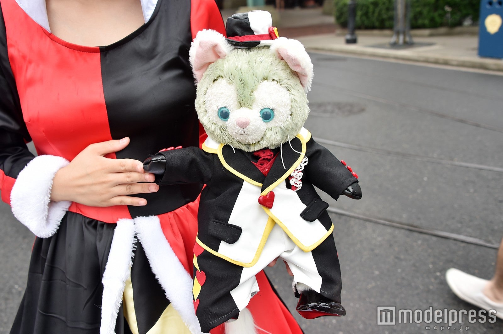 ジェラトーニの仮装は咲緒さん手作り（C）モデルプレス（C）Disney