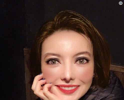 ベッキー「加工なし」自撮りショットにツッコミ殺到「誰(笑)?」「じわじわくる」