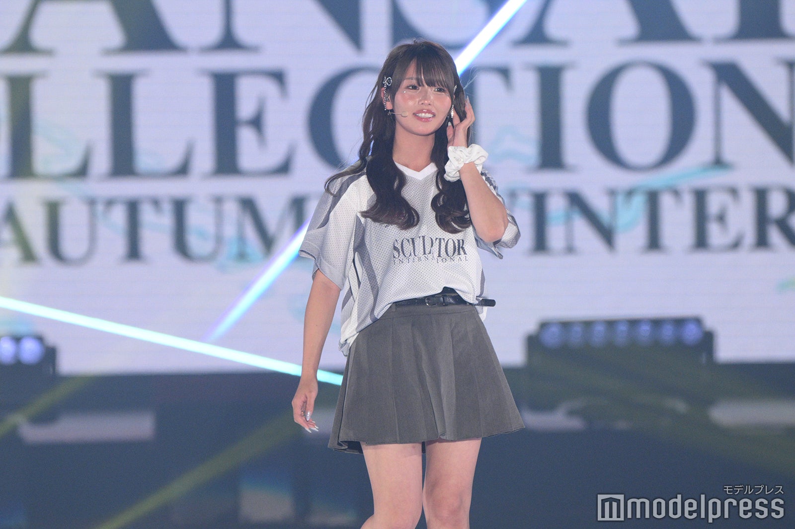 イメチェン前のるな（C）モデルプレス