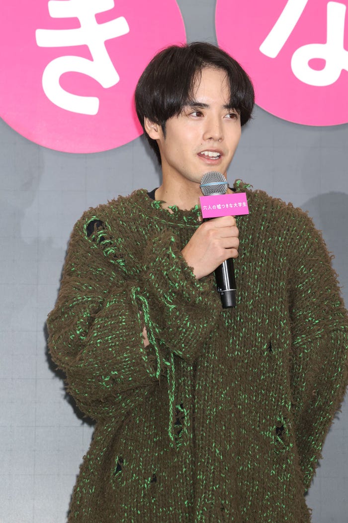 赤楚衛二(C)2024「六人の嘘つきな大学生」製作委員会