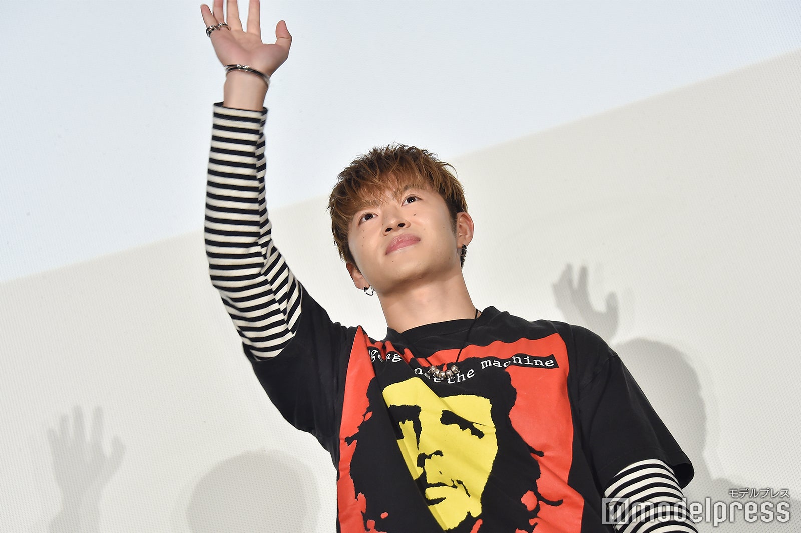 佐野玲於（C）モデルプレス