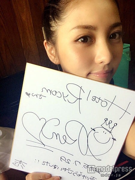 石川恋/撮影オフショット(画像:所属事務所提供)