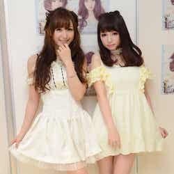 菅野結以(左)、黒瀧まりあ(右)