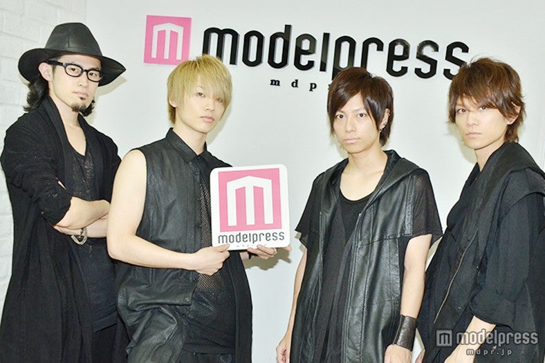 「ThinkingDogs」／（左から）わちゅ～、TSUBASA、大輝、Jun