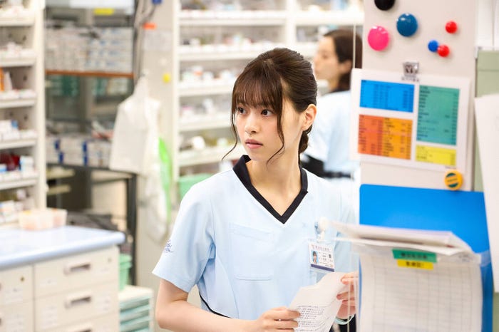 西野七瀬/「アンサング・シンデレラ 病院薬剤師の処方箋」(C)フジテレビ