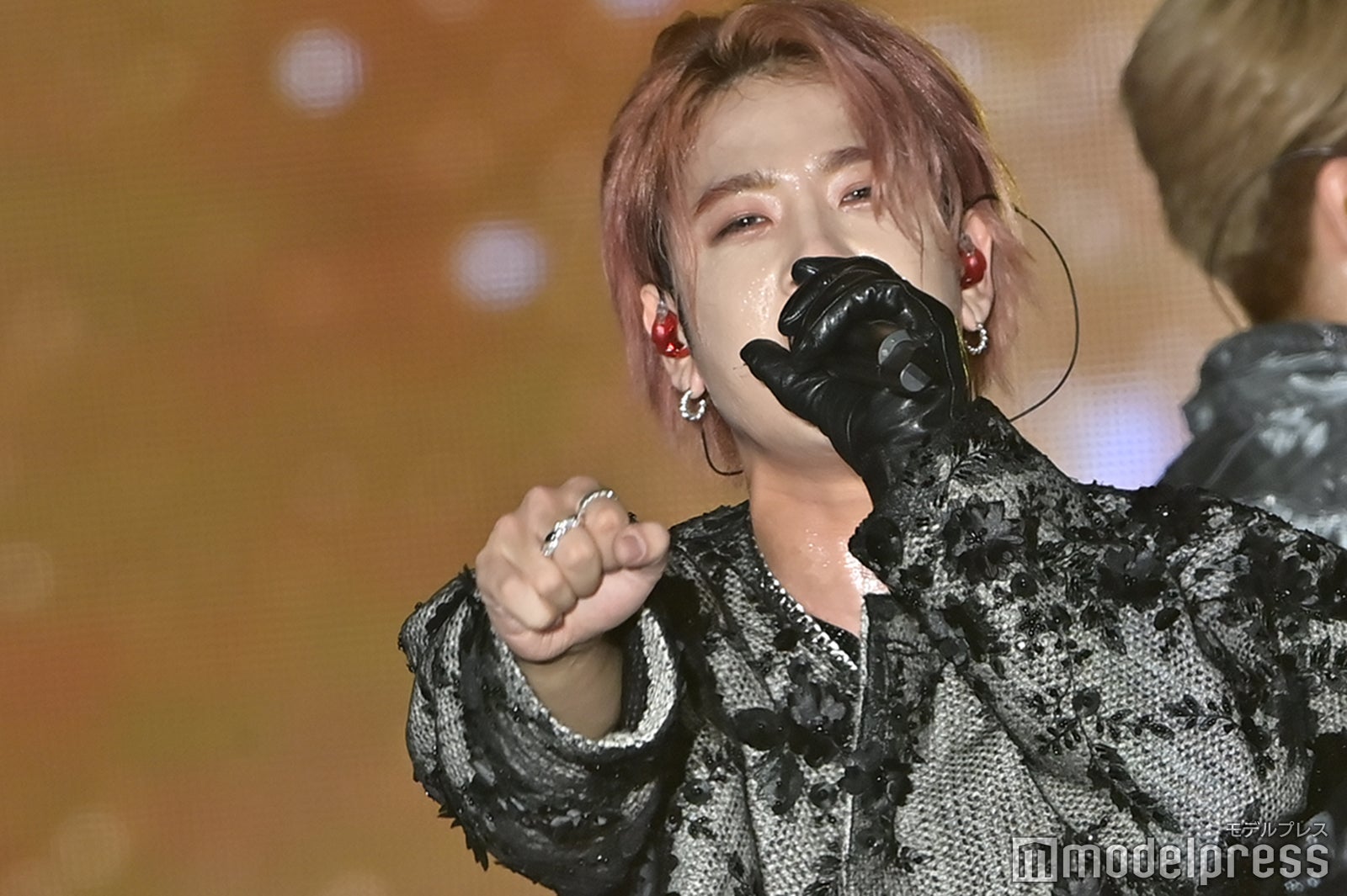 （C）モデルプレス