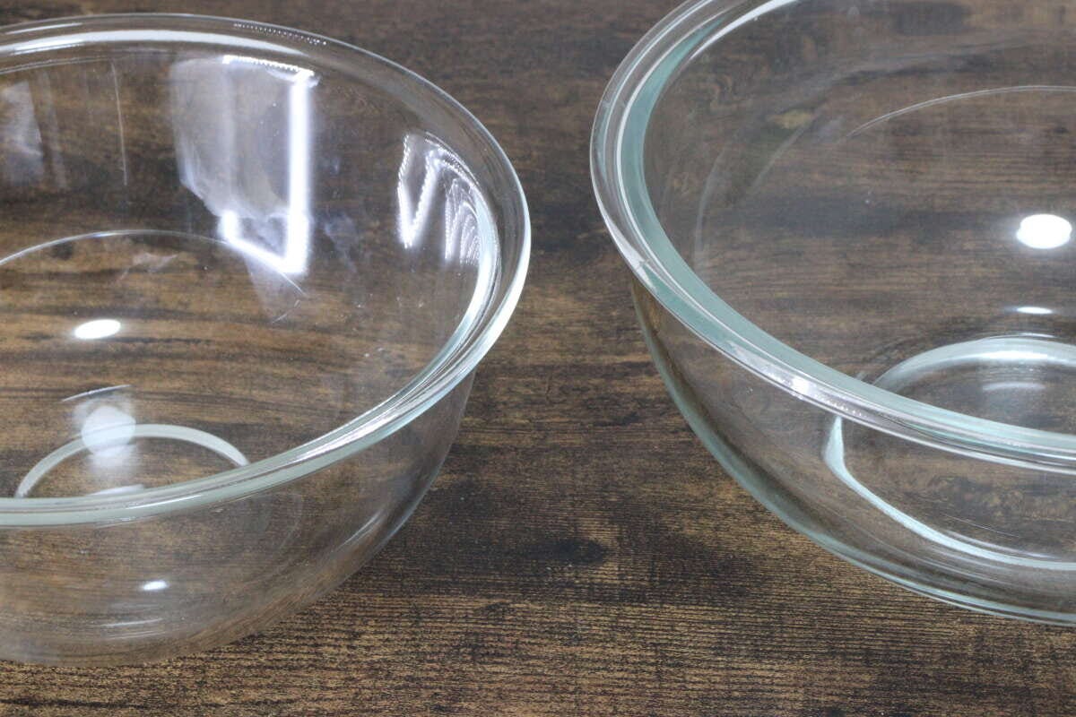 無印良品の耐熱ガラスボールとダイソーの耐熱ガラスボウルを比較