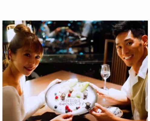 住谷杏奈&レイザーラモンHG、結婚記念日2ショットに「ステキ夫婦」「憧れる」の声