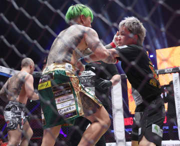 朝倉未来とかつて喧嘩した男がBDデビューで劇勝！朝倉「マジの喧嘩っすね」壮絶ベアナックル2対2喧嘩マッチ制す