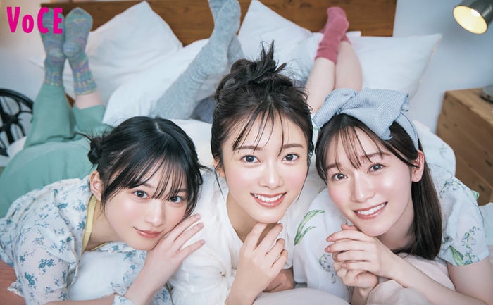 櫻坂46⽥村保乃・森⽥ひかる・守屋麗奈、じゃれ合い密着 私物コスメ持参で透明感の秘訣熱弁