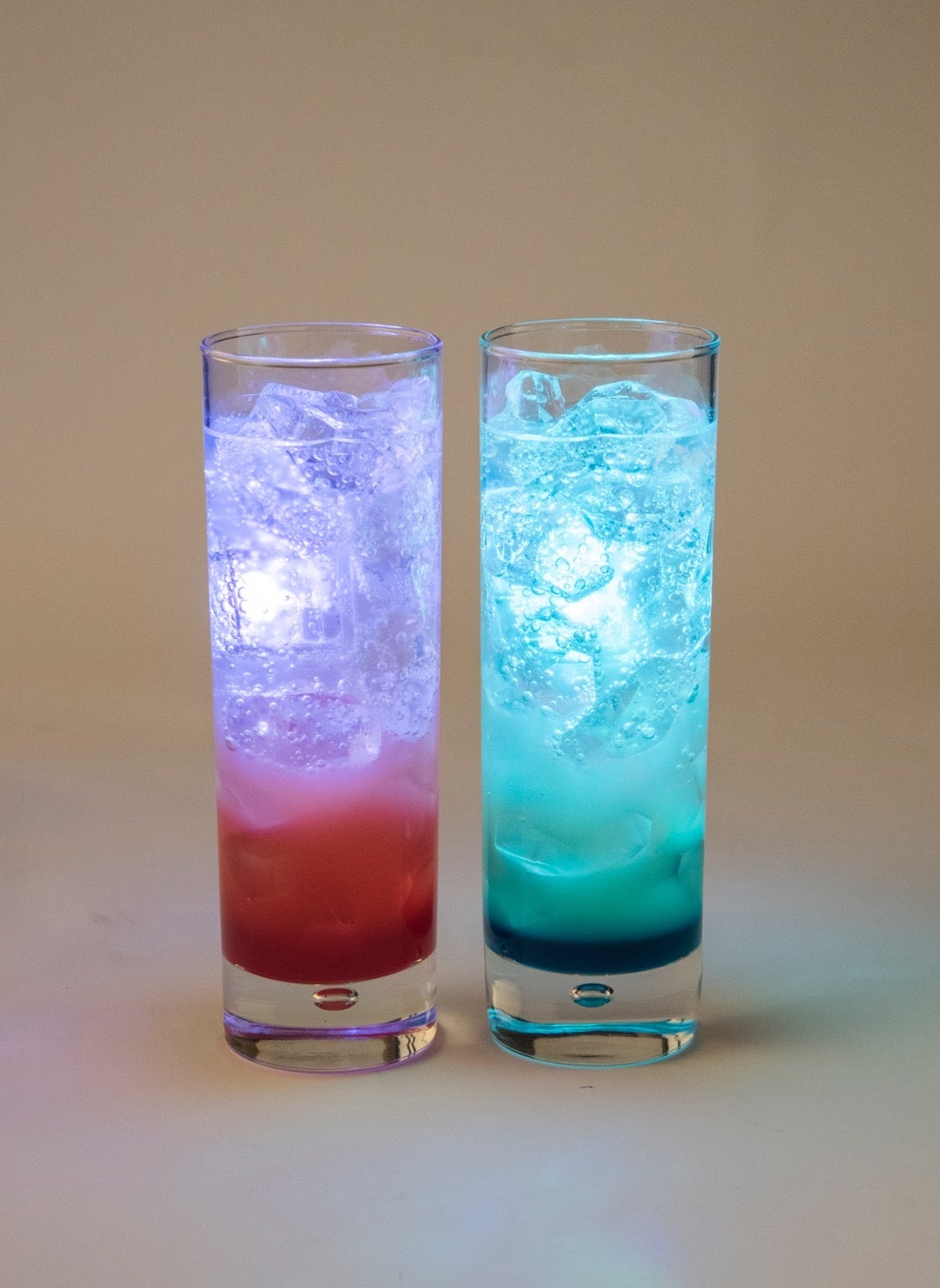 カタワレ時ソーダ（瀧・三葉）各￥730（C）2016「君の名は。」製作委員会