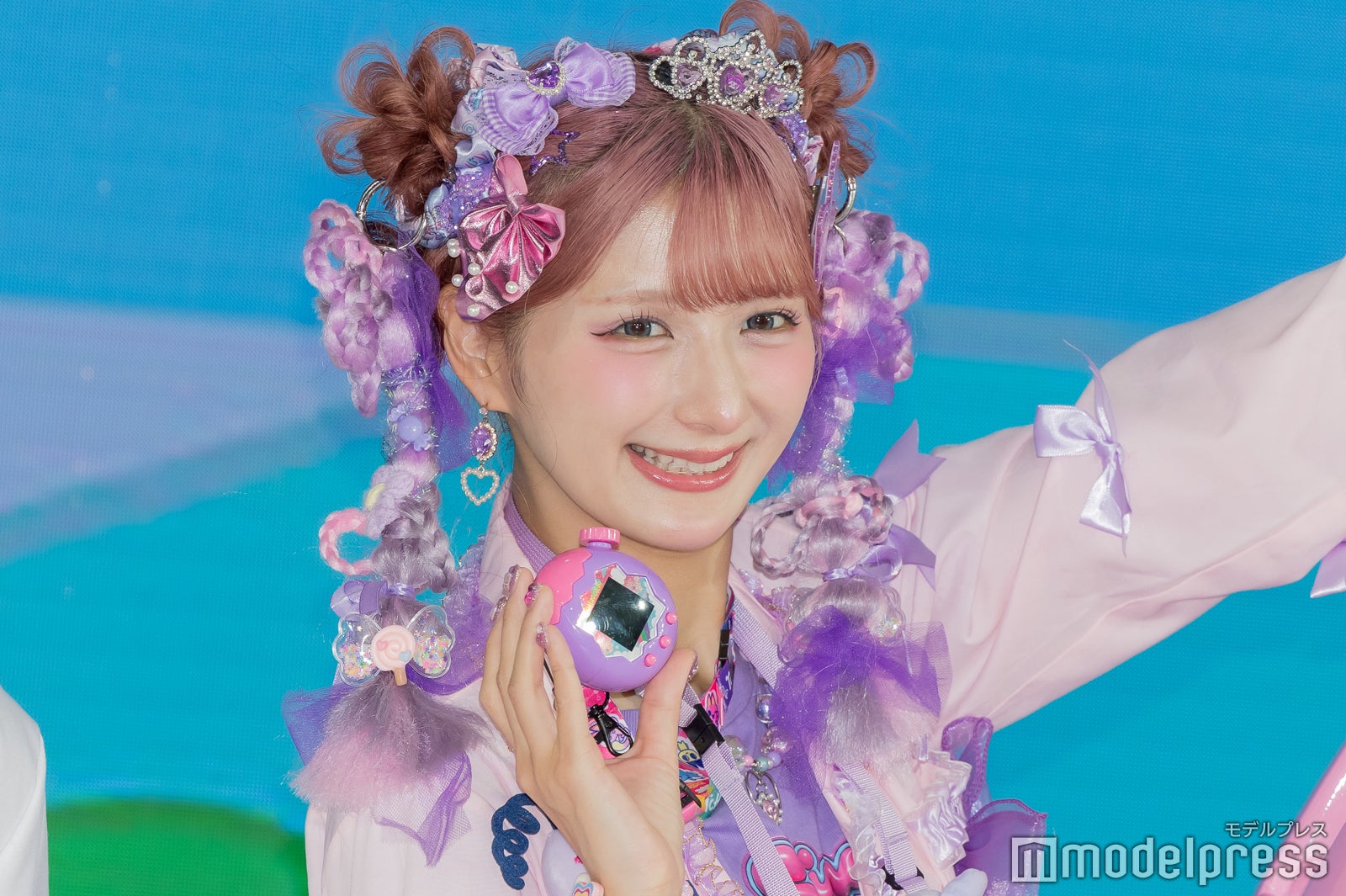 しなこ（C）モデルプレス