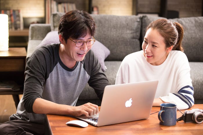 映画『ハッピーログイン』10月15日公開