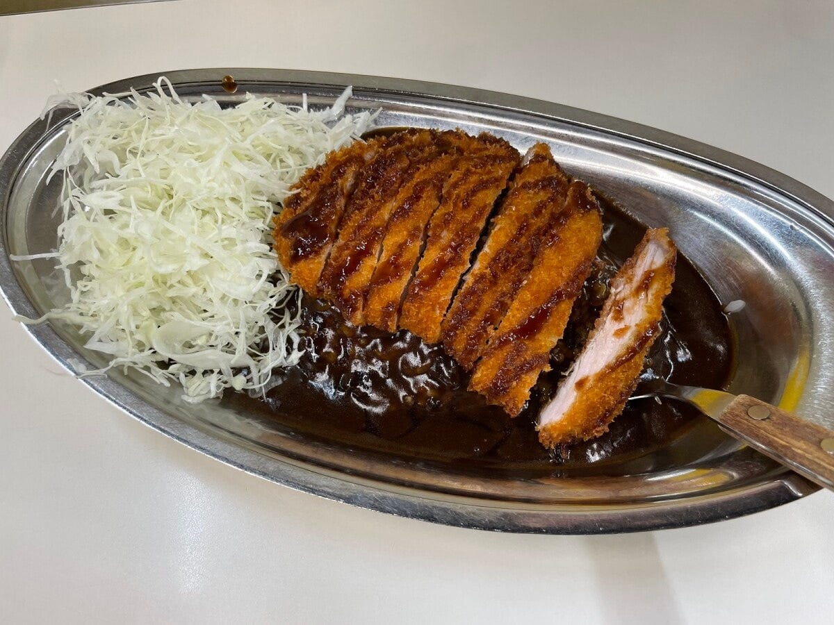 ロースカツカレー(中盛り)