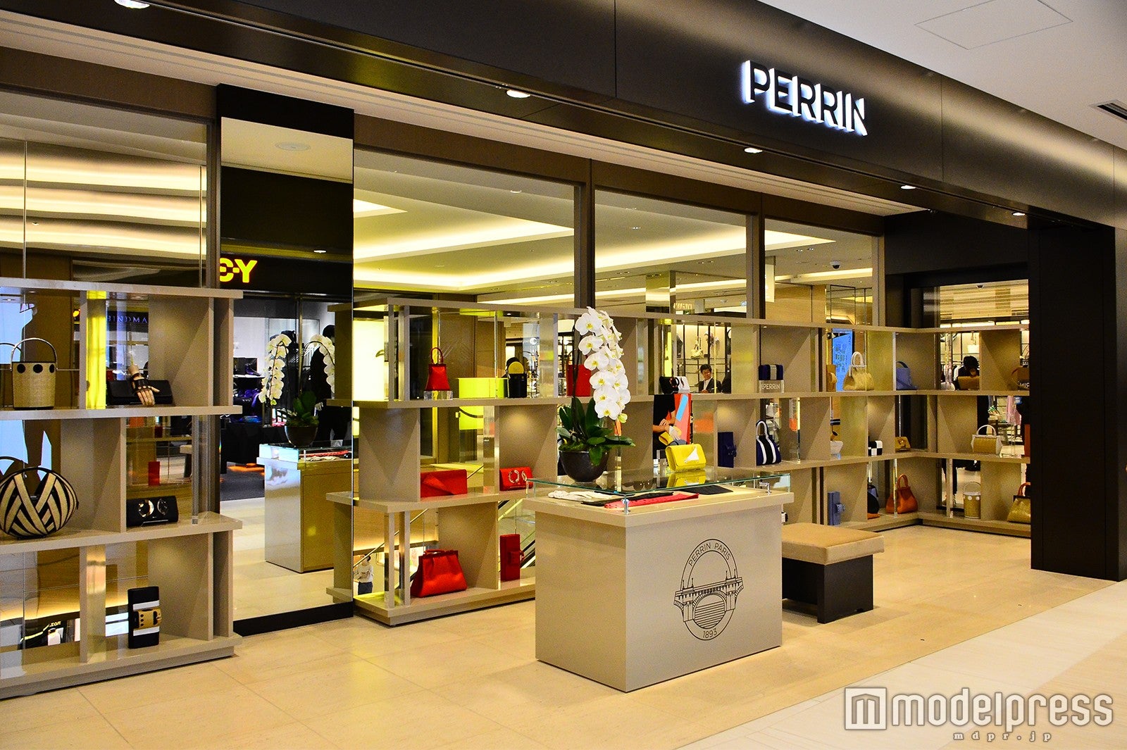 ペラン（C）モデルプレス