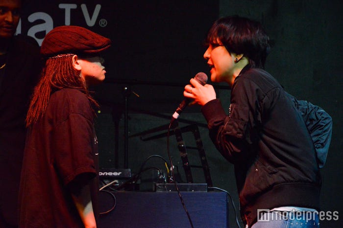 (左)MC frog(C)モデルプレス