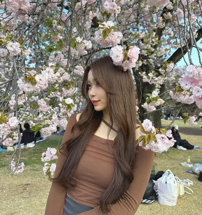 「ディアレスト歌舞伎町」あいらInstagramより