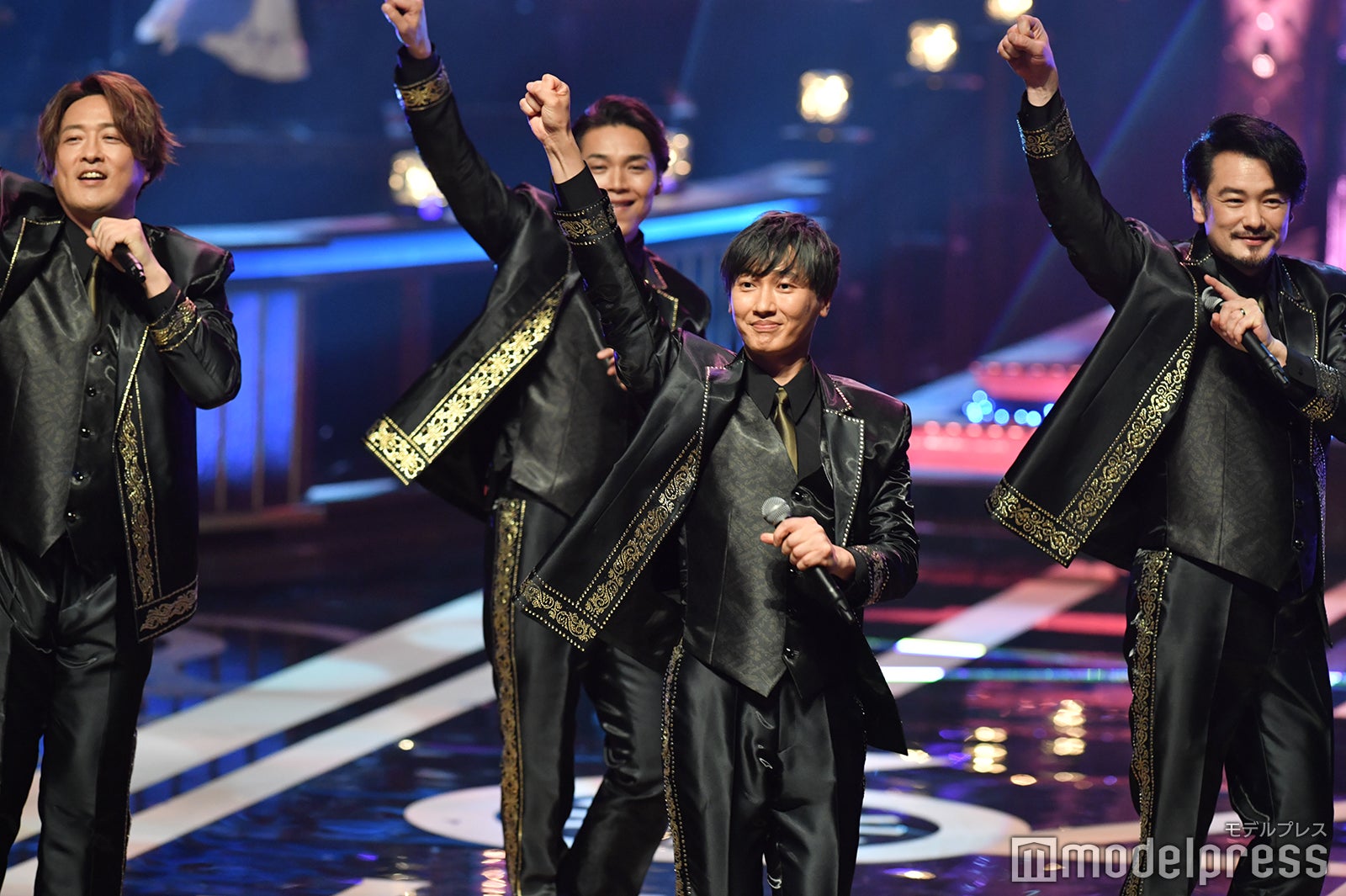 （C）モデルプレス