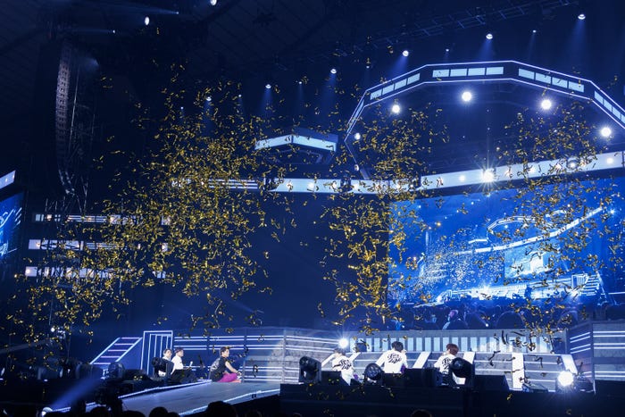 Kis-My-Ft2(提供写真)