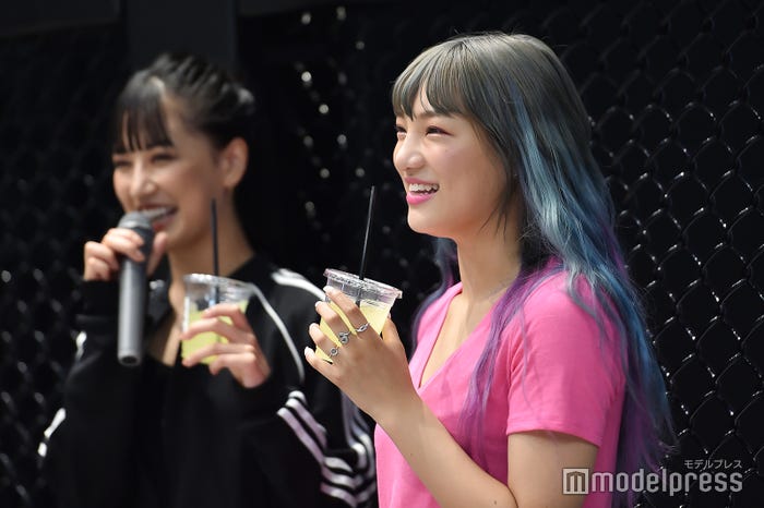 E Girls藤井夏恋 須田アンナ ファンにダンスエクササイズ指導 美肌 美髪の秘訣も伝授 イベントレポ モデルプレス E Girls藤井夏恋 須田アンナ ファンにダンスエクササイズ指導 美肌 美髪の秘訣も伝授 イベントレポ モデルプレス