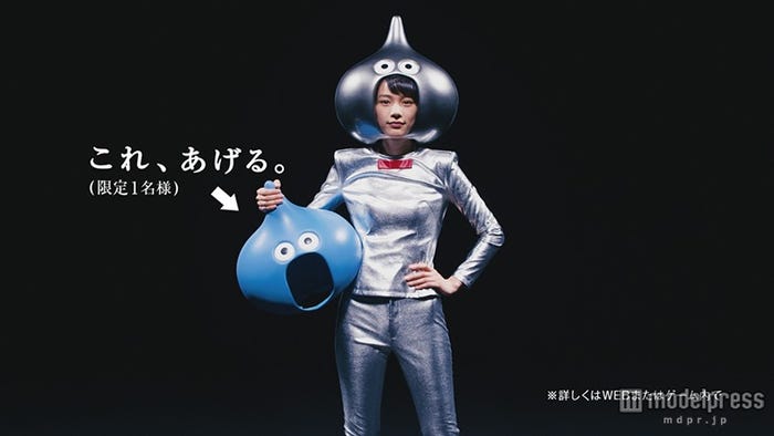 能年玲奈/ドラゴンクエストモンスターズスーパーライト新TVCM「メタルスライム登場」篇(11月22日放送)より