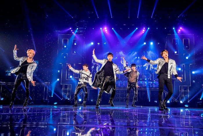 SHINee/Photo:hajime kamiiisaka