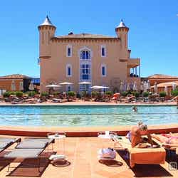 フランス政府公認パレスホテル「シャトー・ド・ラ・メサルディエール」で極上リゾート気分(C)TBS