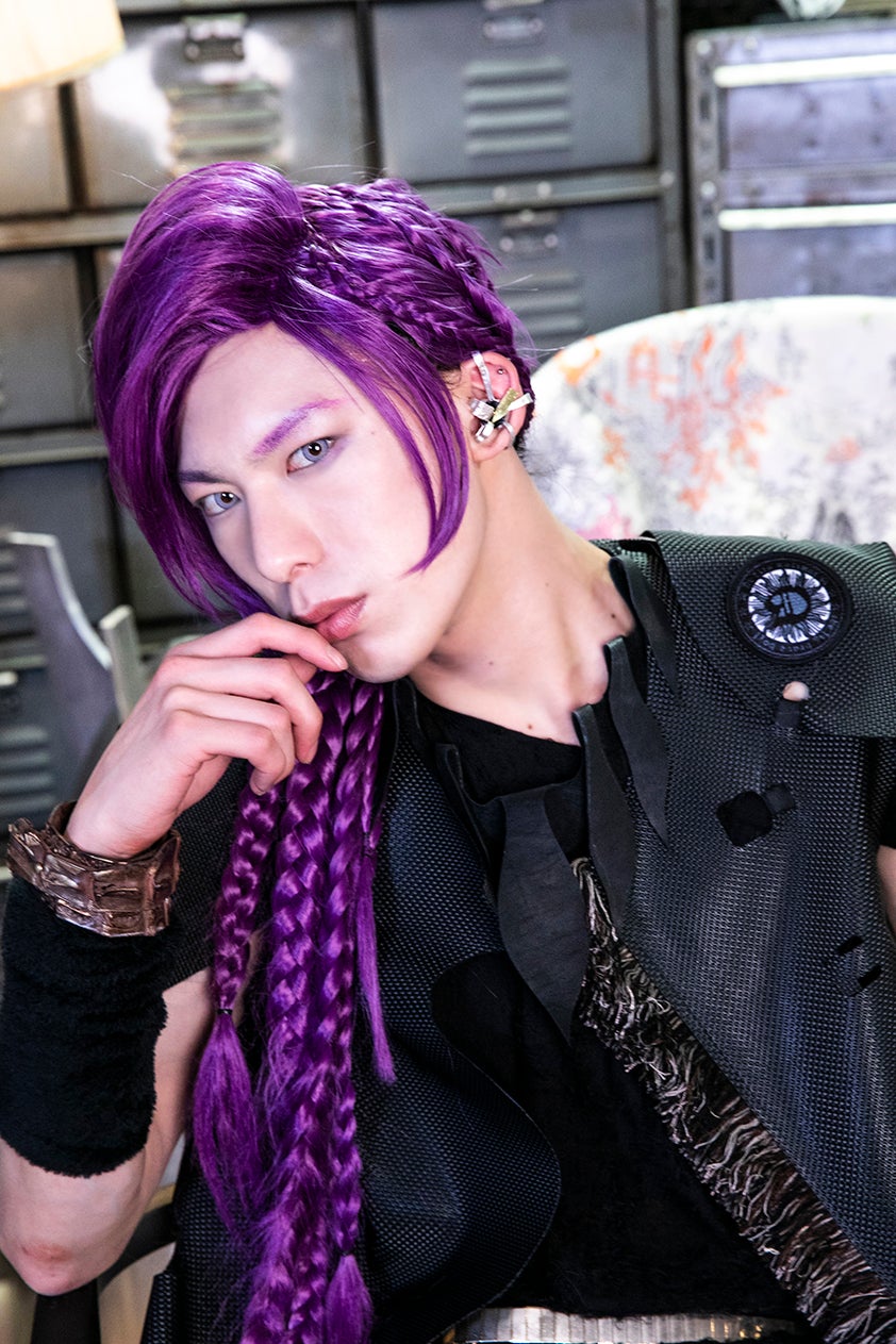 ハリ（コスチュームカラー／ブラック）：北園涼 （提供写真）