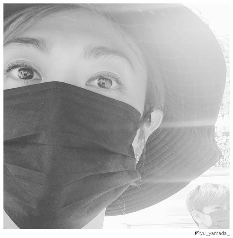 山田優、“芸能界ほぼ引退”の弟・山田親太朗と一緒に運転免許証更新へ「仲良し姉弟」と反響