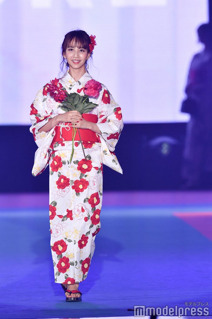 佐藤楓 (C)モデルプレス