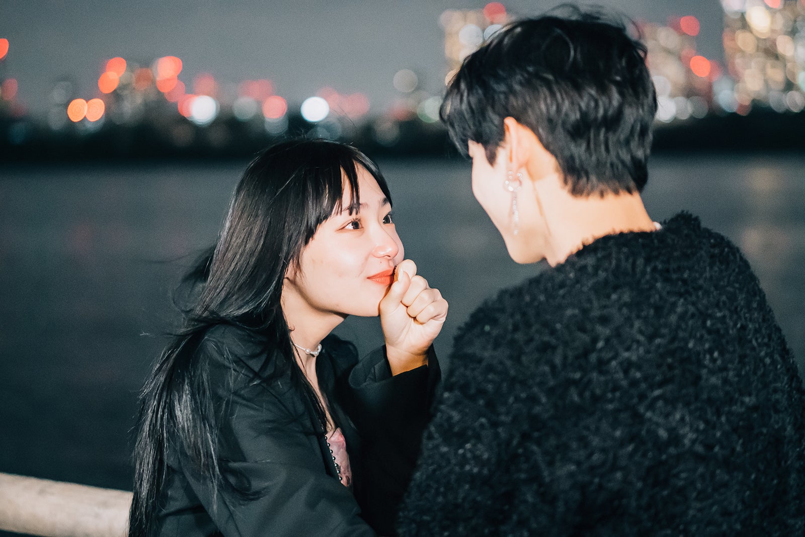 永井愛実、ロビン「花束とオオカミちゃんには騙されない」第7話（C）AbemaTV, Inc.