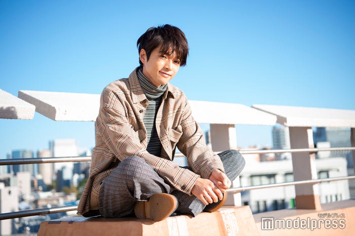 白洲迅 (C)モデルプレ