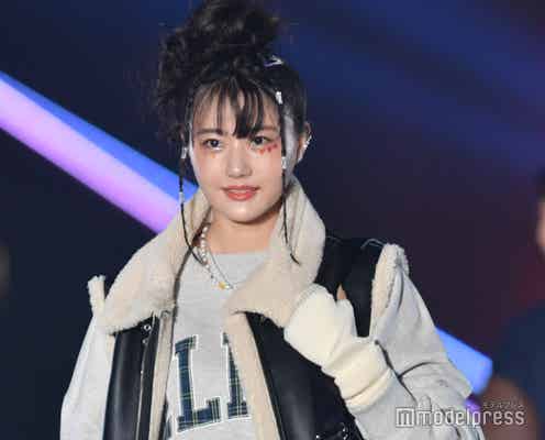 STU48瀧野由美子、目元にハート・細三つ編み…個性的ヘアメイクでコーデにアクセント<TGC 北九州 2022>