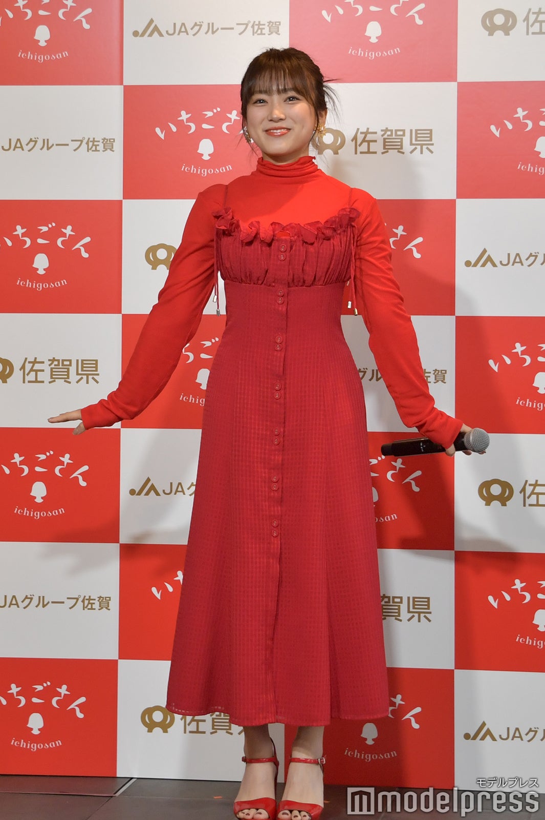 矢吹奈子（C）モデルプレス