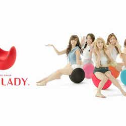 バランスチェア「CUVILADY(クビレディ)」の初CM 「Are You Ready?」編