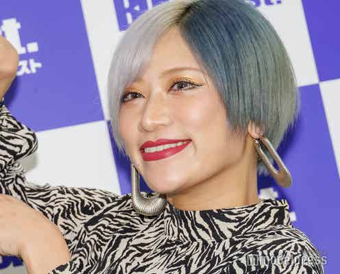 ぱーてぃーちゃん・信子、長髪イケメン夫との2ショット公開「お似合い」「リンクコーデ可愛い」と反響続々