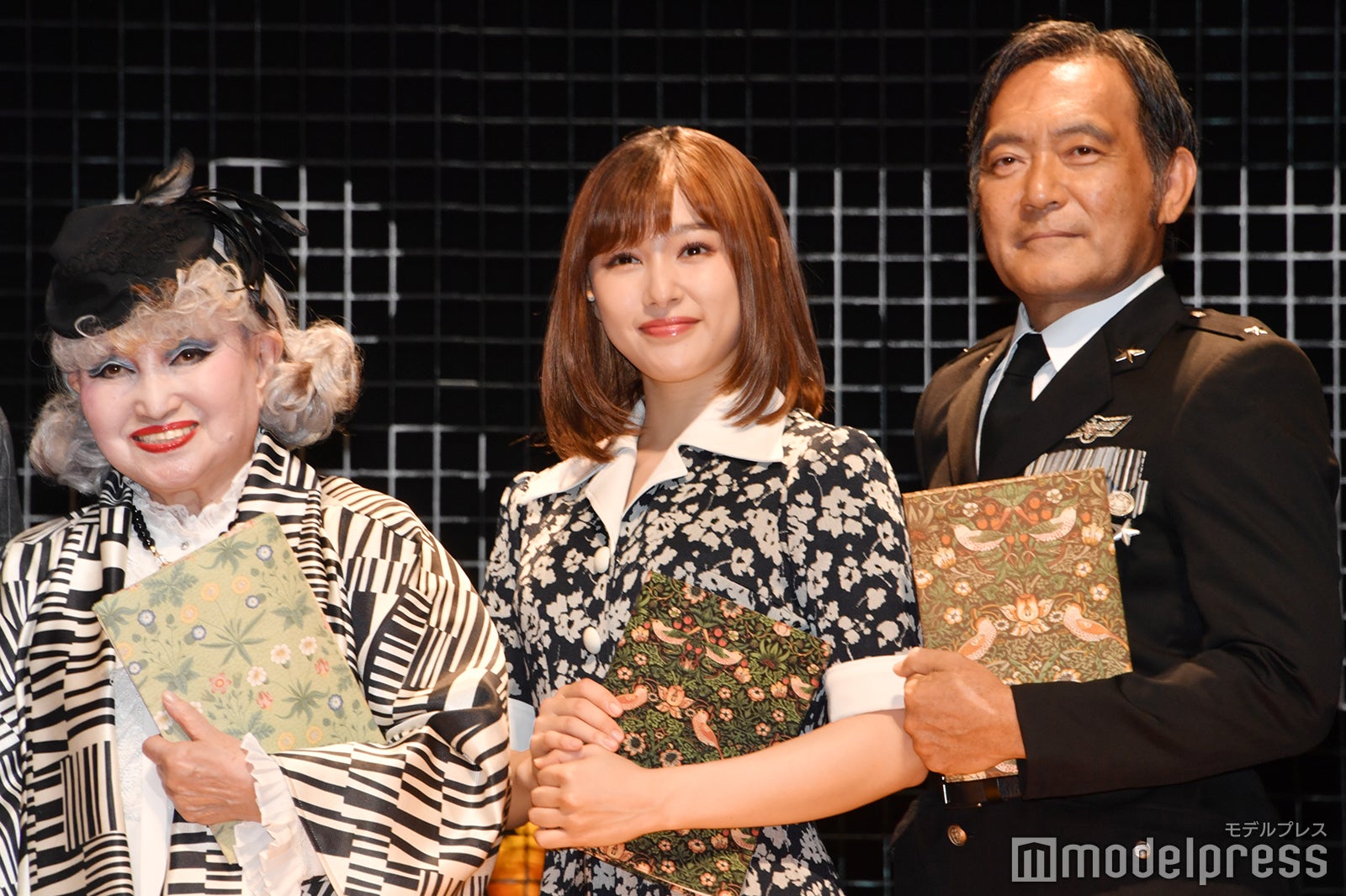 黒柳徹子、桜井日奈子、渡辺いっけい（C）モデルプレス