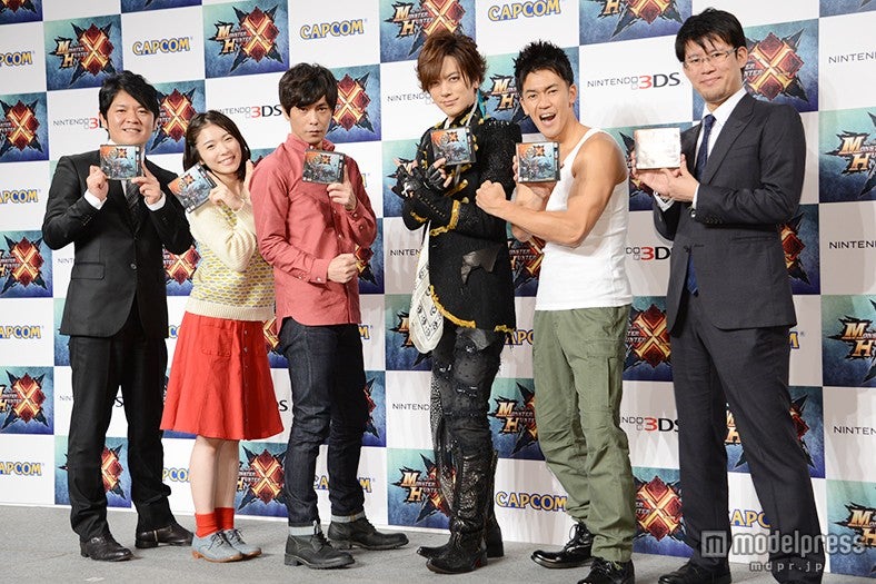 左より：辻本良三氏、松岡茉優、井上聡、DAIGO、武井壮、小嶋慎太郎氏