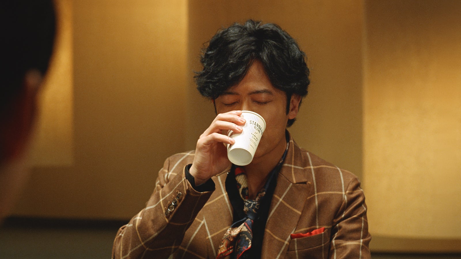 稲垣吾郎新CMより（提供写真）